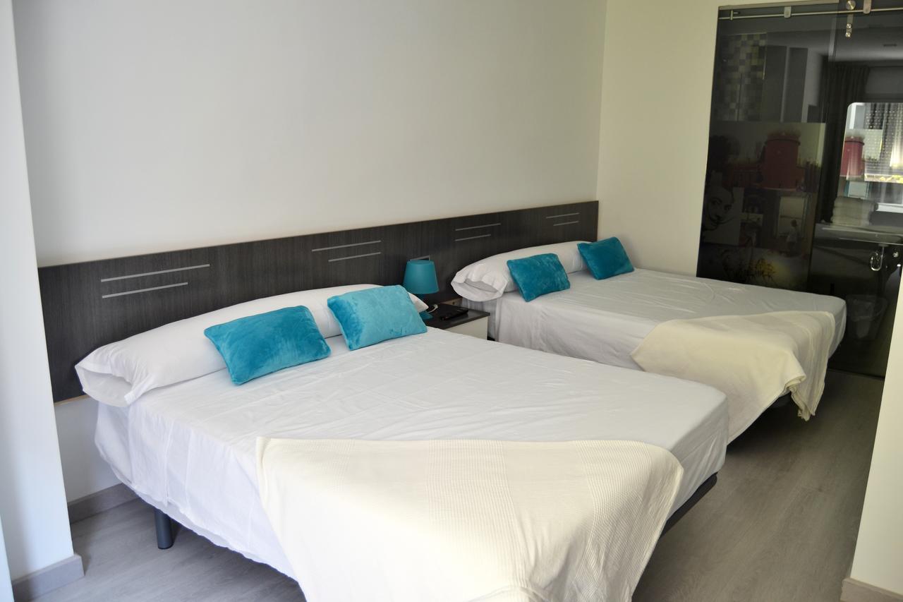 Bed&Breakfast 10 Girona Exterior foto